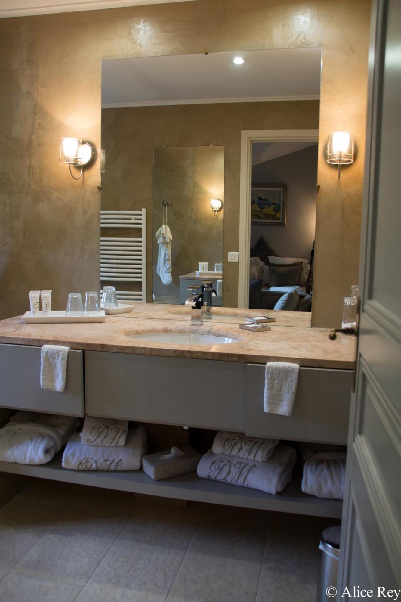 Domaine De Mejeans - Teritoria 4* Alleins